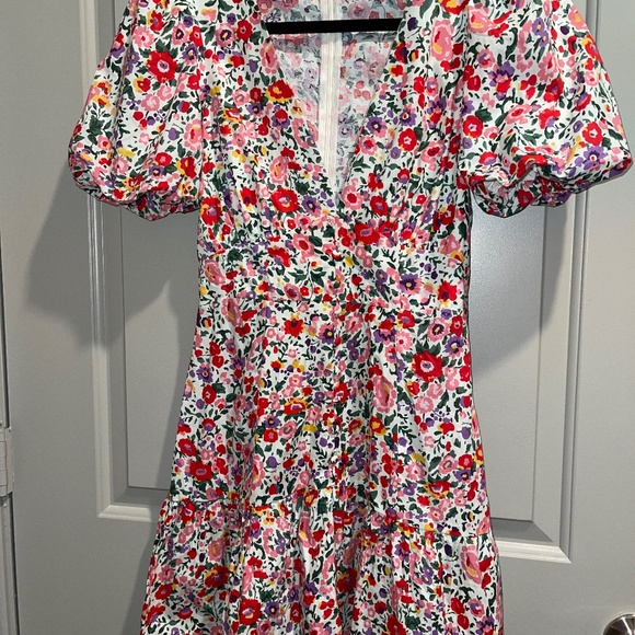 Showpo floral dress - Picture 5 of 5